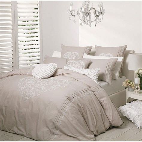 Sweethearts Linen Quilt Cover Set By Logan And Mason Platinum Bed Linen
