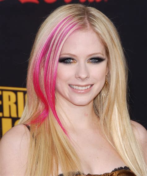 Avril Lavignes Best Hairstyles And Haircuts