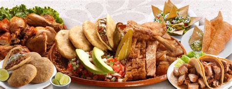 Las carnitas más conocidas en méxico se preparan al estilo de la provincia de michoacán. El Peribán, carnitas estilo Michoacán llegaron a la CDMX ...
