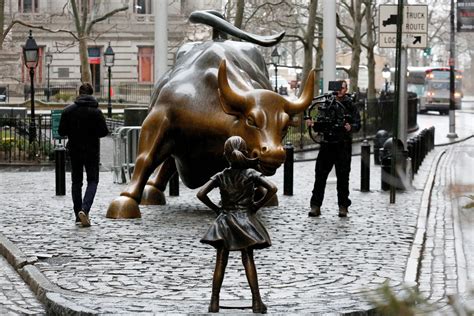 Iconic Adsstatue State Street Fearless Girl