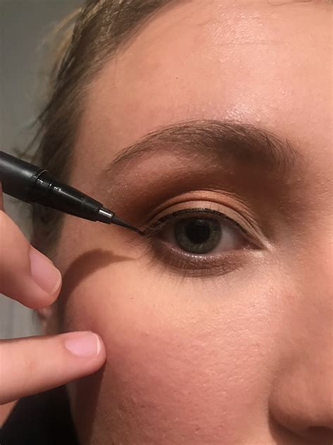 3 Easy Steps To Your Perfect Wing Favorite Liquid Eyeliners The
