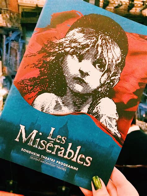 Les Miserables At The Sondheim Theatre Review Food And Other Loves