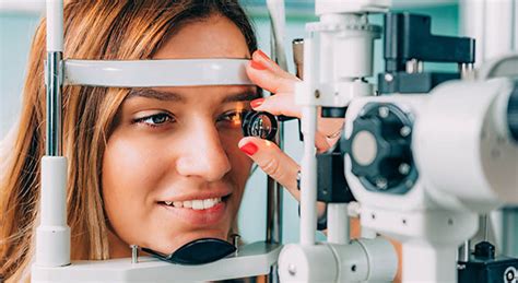 Why Are Dilated Eye Exams So Important Optometrist Optique