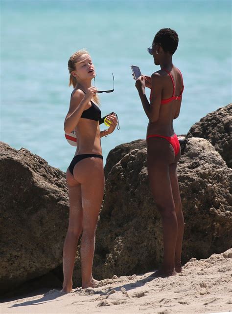 Frida Aasen And Herieth Paul Sexy 15 Photos Thefappening