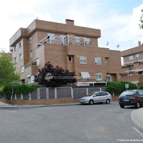 Simple Science: How to Make a Volcano with Kids