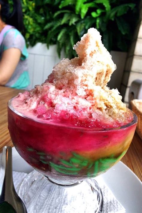 Hire a guide to take you to the top. Beyond Veggie @ Suria Sabah