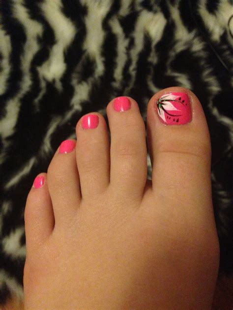 pin by angie flaugh on nail design summer toe nails pink toe nails pedicure nail designs