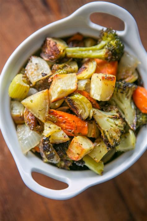 Easy Whole30 Side Dish Sheet Pan Roasted Vegetables Primal Palate