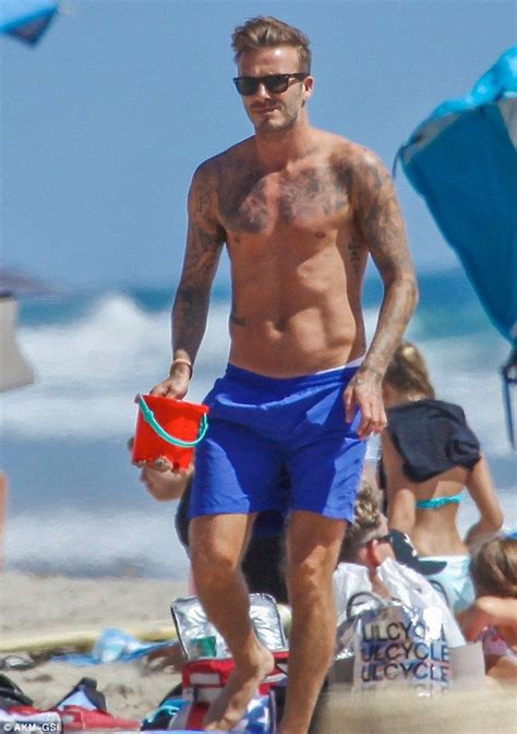 Posh And Becks David Beckham Style David Beckham Beach Bend It Like