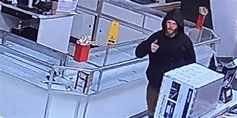 Dramatic Video Released Of Richmond Pawn Shop Robbery Suspect Arrestedidentified Wbontv