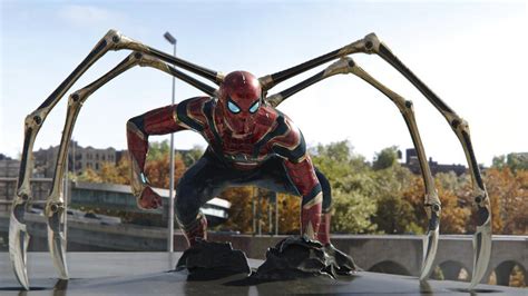 Spoiler Dicabut Potret Spider Man Di Film No Way Home Sudah Bisa Disebarkan Showbiz