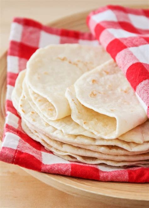 Easy Flour Tortilla Recipe Lil Luna