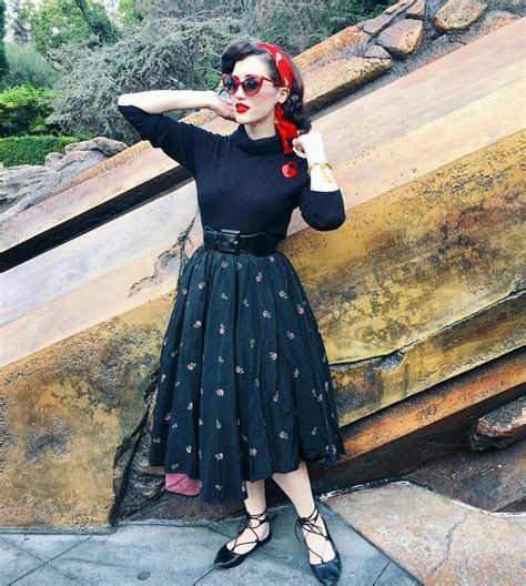 The 7 Vintage Style Fashion Bloggers You Need To Know