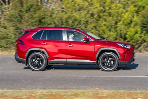 Vfacts Australias Best Selling Mid Sized Suvs In 2020 So Far Carexpert