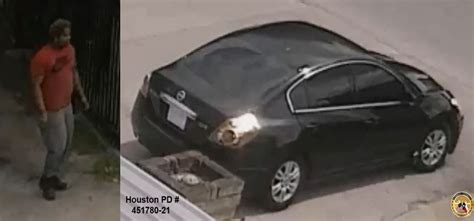 Houston Police Robbery Division Victim Shot After Approaching Suspects During Theft