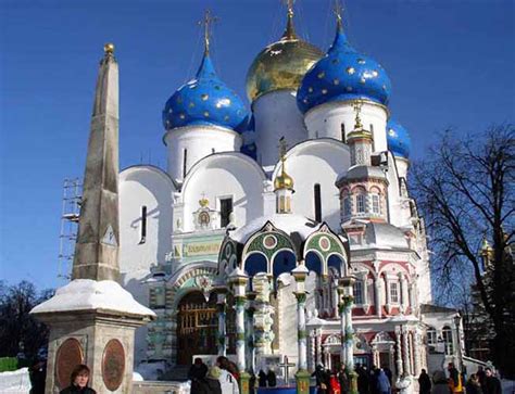 Trinity Lavra Of St Sergius Historical Facts And Pictures The