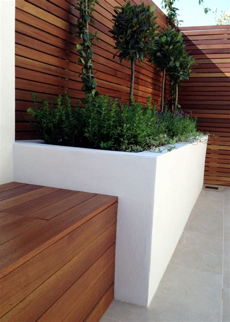 Or, maybe you would just rather spend money on something other than fancy flooring. Small Modern Garden Design - London Garden Blog