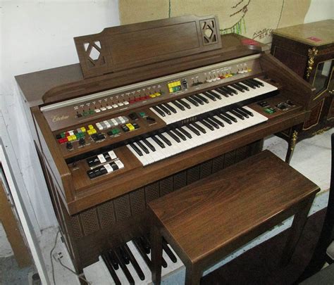 Yamaha Electone Electronic Organ With Tambour Front Plus Matching