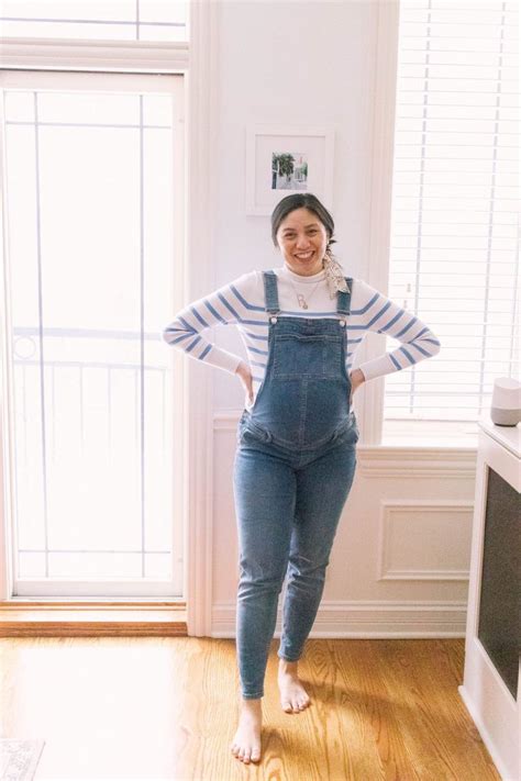 How To Style Maternity Overalls RD S Obsessions In 2021 Comfortable