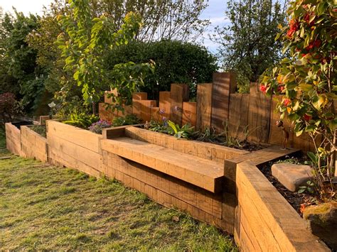 10 Landscape Timber Flower Bed Designs