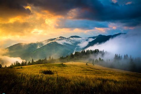 Ukraine Mountains Sunrises And Sunsets Sky Scenery Carpathians