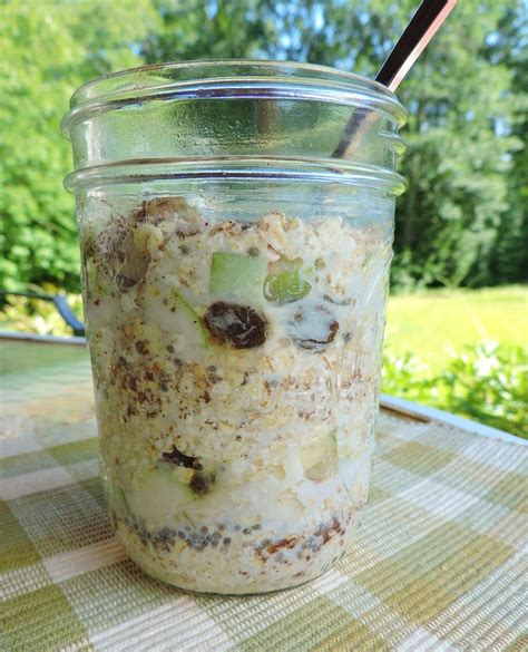 Overnight oats are 'oh so' simple to make; Apple Cinnamon Overnight Oats | Recipe | Low calorie ...