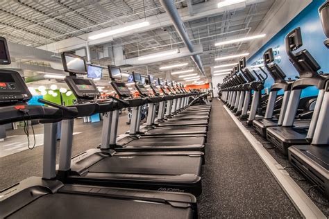 Gym And Fitness Center In Beverly Blink Fitness Beverly Ma