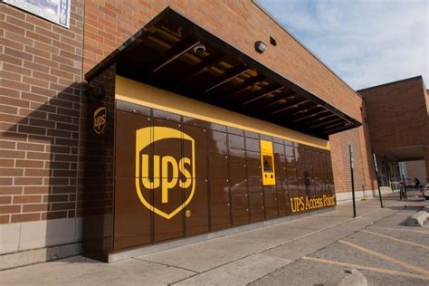 Stay connected to global trade & logistics. Find UPS Drop off Locations Near Me | UPS Tracking Pro ...