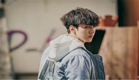 960 x 462 jpeg 107 кб. FOTO: Gaya Keren Sehun EXO dengan Berbagai Warna Rambut - Hot Liputan6.com