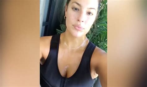 Ashley Graham Tests Out New Sports Bra By Jiggling Her Breasts In