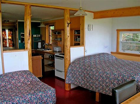 Cabins is an unincorporated community on the north fork south branch potomac river in grant county, west virginia, united states. Glamping Cabin Bay of Fundy in New Brunswick, Canada