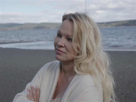 8 Of The Most Revealing Moments In Netflixs Pamela Anderson Documentary