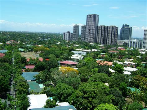 Asisbiz Manila Skyline Makati Urdaneta Village Discovery Primea