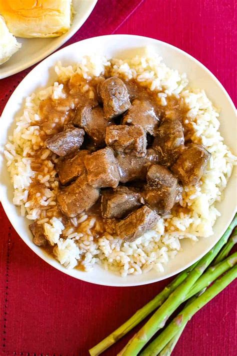 Southern Beef Tips With Rice And Gravy Smartypantskitchen