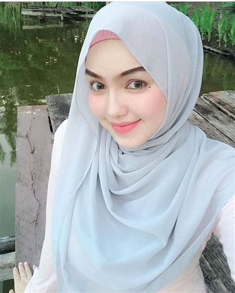 Hijab Putih Cantik Wanita Jilbab Sederhana Hijab Chic