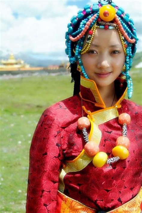 Young Tibetian Woman Traditional Dresses Tibet Tibetan Jewelry