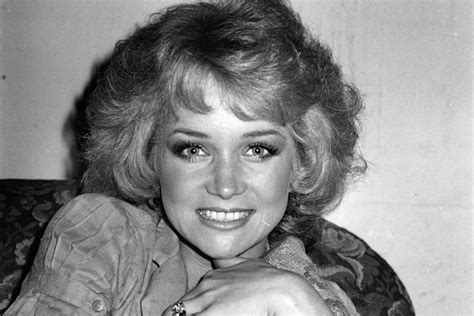 Secret History Of Why Barbara Mandrell Seemingly Vanished