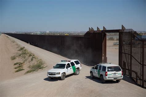 Trumps New Border Wall Specs See Through Skip The River And Hell