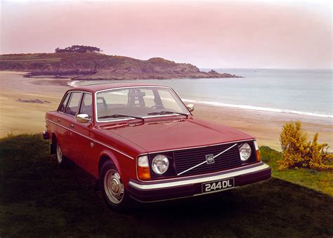 The Iconic Volvo 240 Is Now 40 Years Old Carscoops