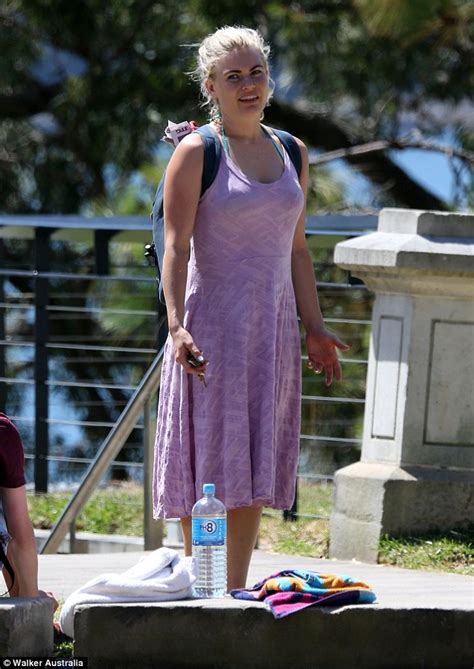 Home And Aways Bonnie Sveen Hides Her Beach Body In Lilac Dress