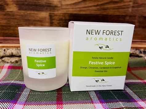 New Forest Aromatics Candle Festive Spice Large