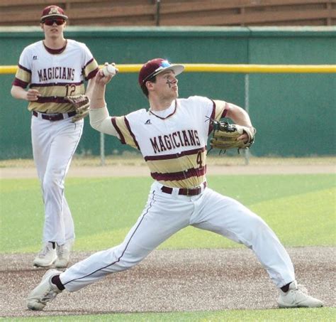 Minot Baseball Primed For State Tournament News Sports Jobs Minot Daily News