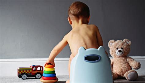 Naked Potty Training Yes Its A Thing And It Works Wonderbaby Org