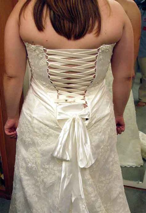 Altering A Wedding Dress That Is Too Small Wedding Poin