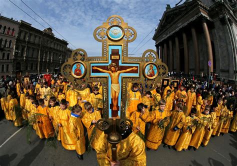 Holy Week Celebrations Around The World Celebration Around The World Crucifixion Of Jesus St