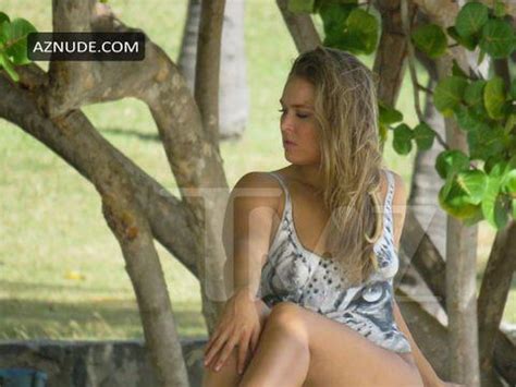 Ronda Rousey Bodypaint At The Beach For SI 2016 AZNude
