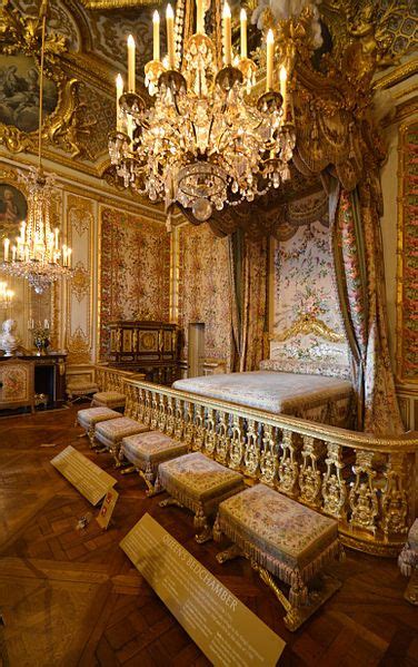 Qui Siamo In Francia Nella Splendida Reggia Di Versailles Questa è La