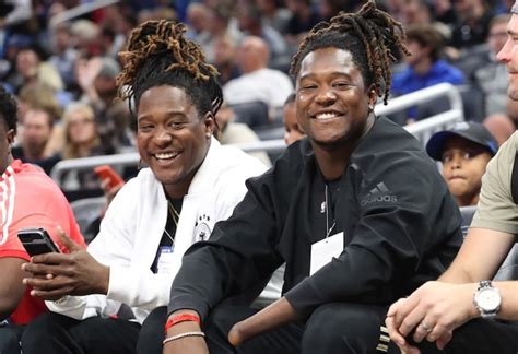 One Handed Football Player Shaquem Griffin Makes Nfl History