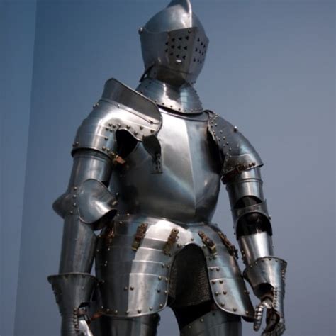 Types Of Renaissance Era Armor Pictures And Facts Working The Flame