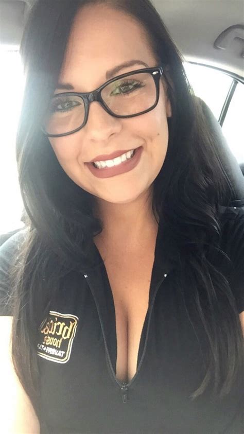 Girls Wearing Glasses Looking Super Cute Thechive